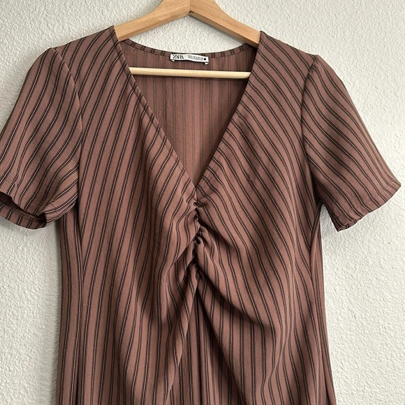 Zara Ruffled Ruched Dress V Neck Short Sleeve Brown Black Stripes Size Small - Picture 5 of 11